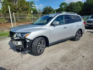 Nissan Pathfinder 3.5L 6 2020