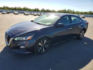 Nissan Altima 2.5L 4 2022