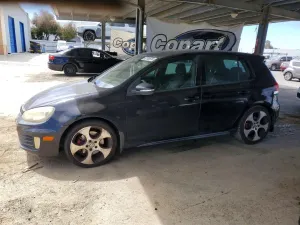 Volkswagen Golf 2.0L 4 2011