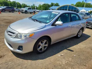 Toyota Corolla 1.8L 4 2012