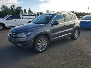 Volkswagen Tiguan 2.0L 4 2013