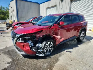 Nissan Rogue SV 2.5L 4 2021