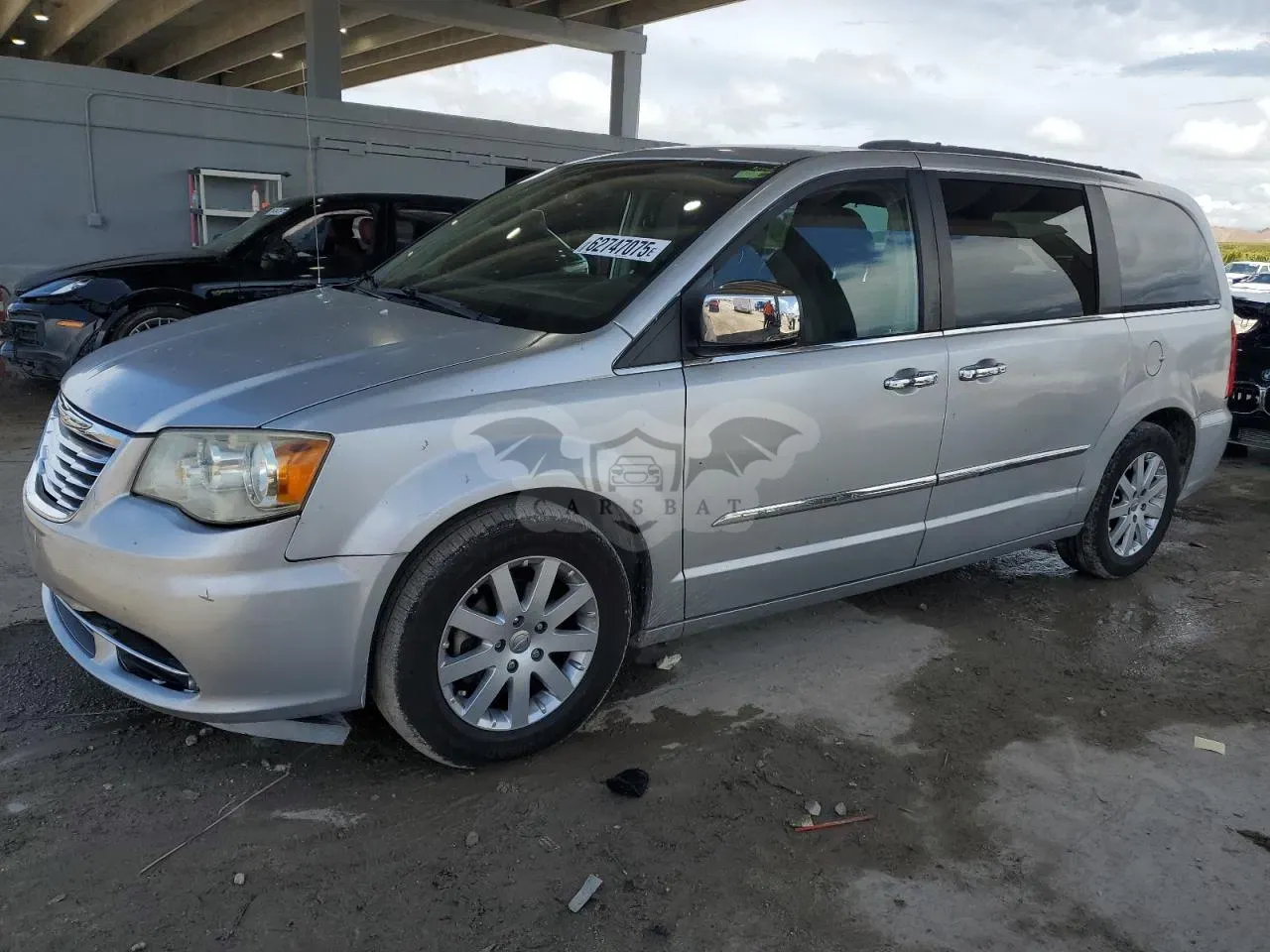 Chrysler Town & Country TOURING L 3.6L 6 2011