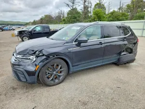 Volkswagen Tiguan 2.0L 4 2024