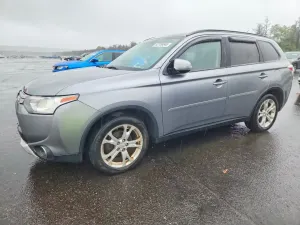Mitsubishi Outlander 2.4L 4 2015