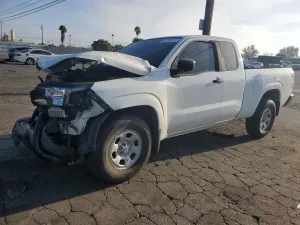 Nissan Frontier 3.8L 6 2022