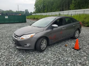Ford Focus 2.0L 4 2012