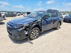 Subaru Outback 2.5L 4 2025