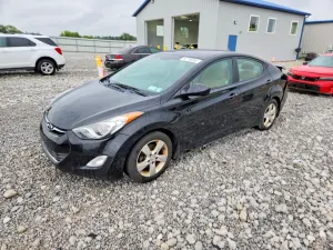 Hyundai Elantra 1.8L 4 2013