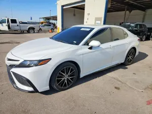 Toyota Camry 2.5L 4 2022