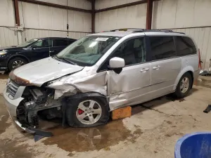 Dodge Grand Caravan (Caravan) 4.0L 6 2010
