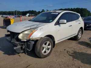 Nissan Rogue 2.5L 4 2013