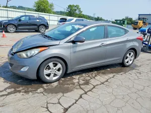 Hyundai Elantra 1.8L 4 2013