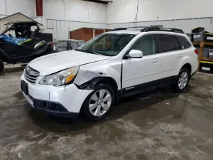 Subaru Outback 2.5L 4 2012