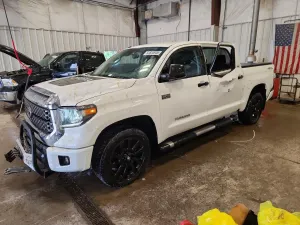 Toyota Tundra 5.7L 8 2019