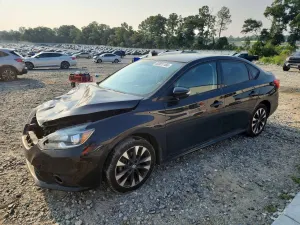 Nissan Sentra 1.8L 4 2016