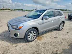 Mitsubishi Outlander 2.4L 4 2015