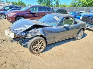 Mazda MX-5 (Miata) 1.8L 4 2002
