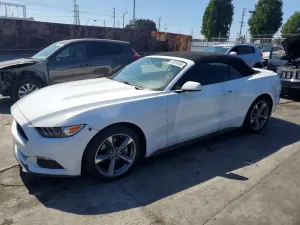 Ford Mustang 3.7L 6 2015