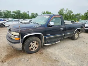 Chevrolet Silverado 1500 4.8L 8 1999