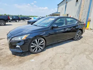 Nissan Altima 2.5L 4 2022
