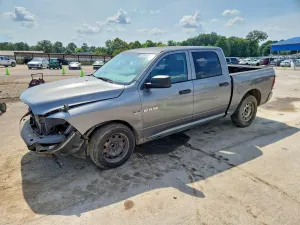 Dodge RAM 5.7L 8 2010
