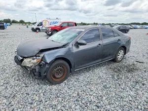 Toyota Camry 2.5L 4 2013