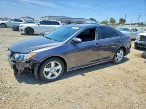 Toyota Camry 2.5L 4 2013
