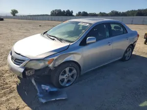 Toyota Corolla 1.8L 4 2013