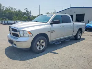RAM 1500 5.7L 8 2019
