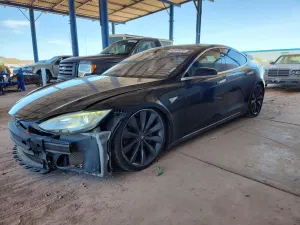 Tesla Model S 2013