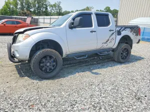 Nissan Frontier 4.0L 6 2014