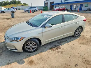 Hyundai Elantra 2.0L 4 2017