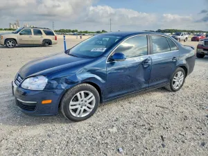Volkswagen Jetta 2.0L 4 2009