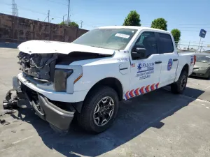 Ford F-150 LIGHTNING PRO 2023