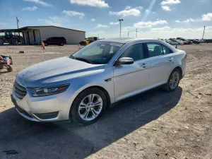 Ford Taurus 3.5L 6 2015