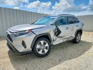 Toyota Rav4 2.5L 4 2025