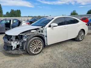 Lexus ES 3.5L 6 2013