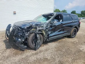 Ford Explorer 3.0L 6 2023