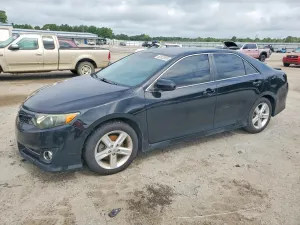 Toyota Camry 2.5L 4 2013