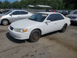 Toyota Camry 2.2L 4 2001