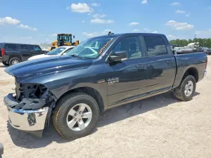 RAM 1500 5.7L 8 2020
