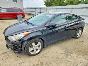 Hyundai Elantra 1.8L 4 2013