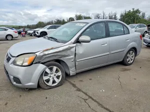Kia Rio 1.6L 4 2011