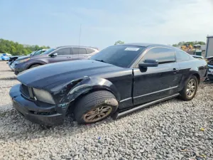 Ford Mustang 4.0L 6 2006