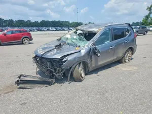 Nissan Rogue 2.5L 4 2020