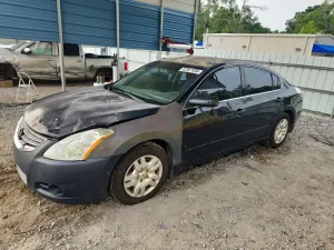 Nissan Altima 2.5L 4 2012