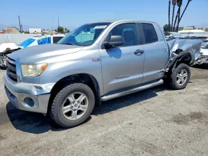 Toyota Tundra 5.7L 8 2010