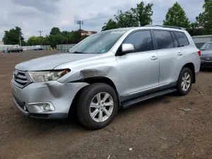 Toyota Highlander 3.5L 6 2011