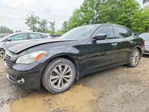 Infiniti M37 3.7L 6 2013
